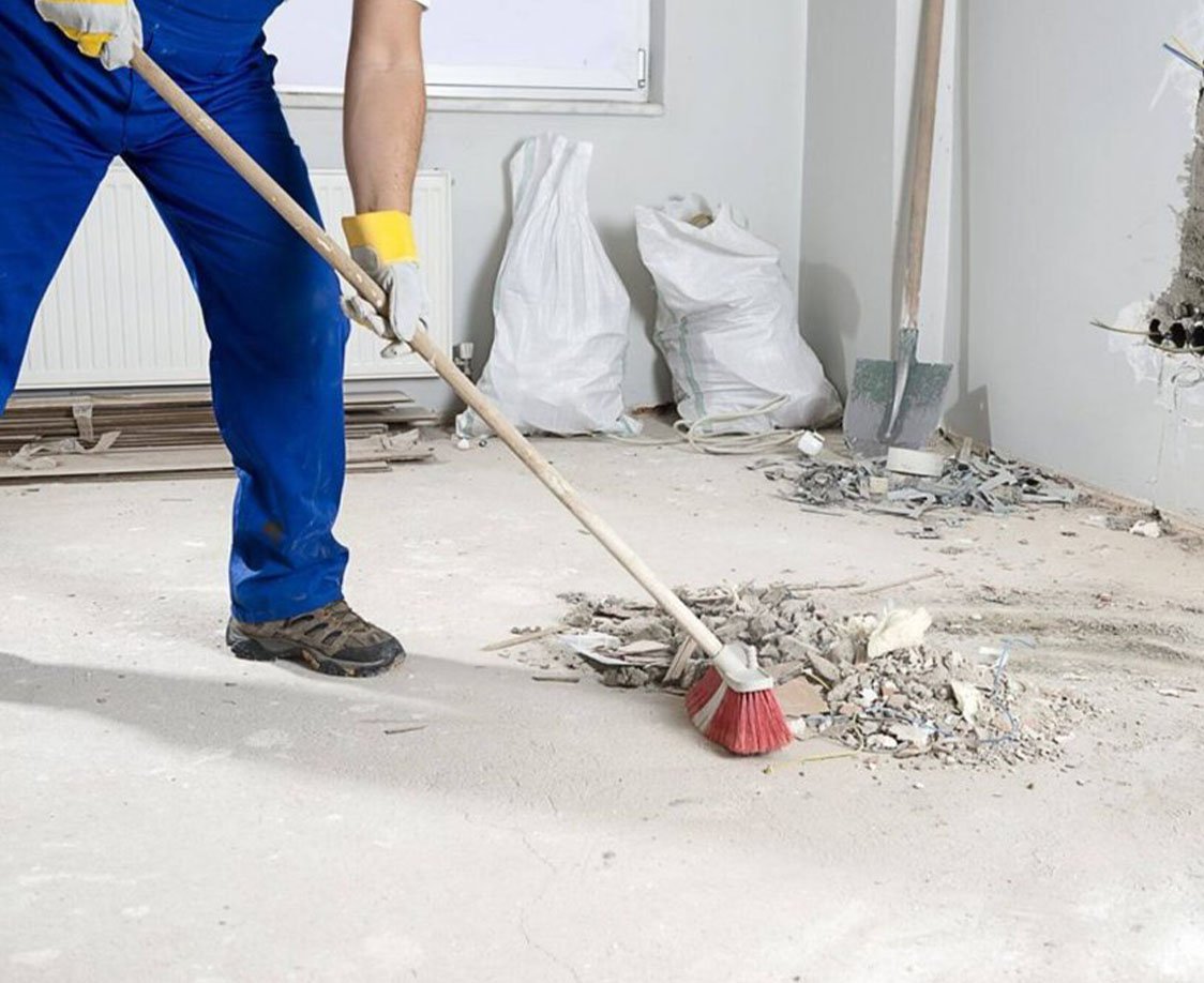 builders cleaning
